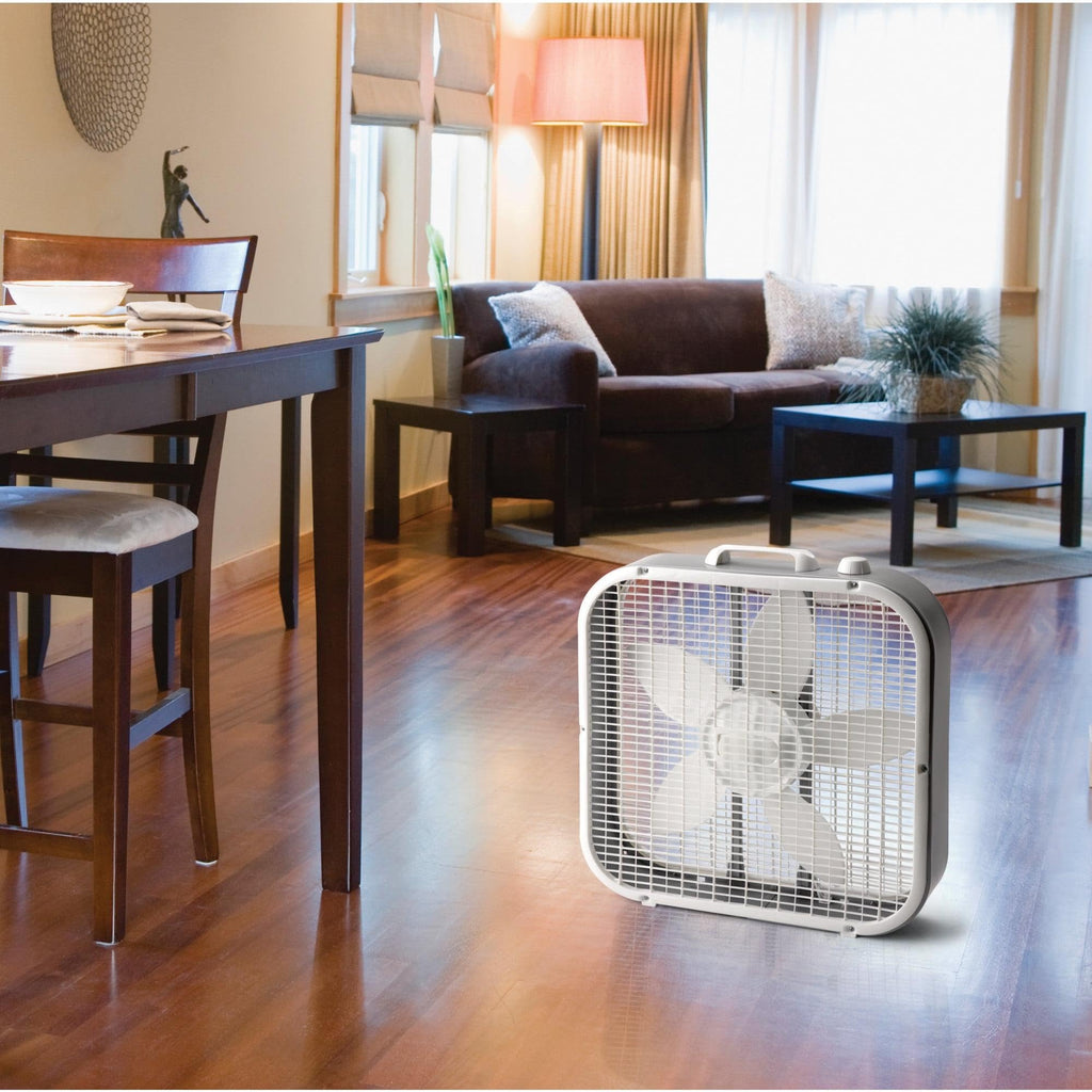 20" White Box Fan with 3 Speeds Q99453